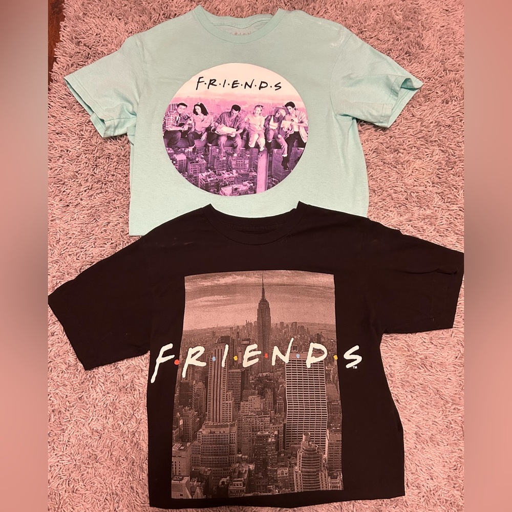 Friends Tees, Size, Women’s Small